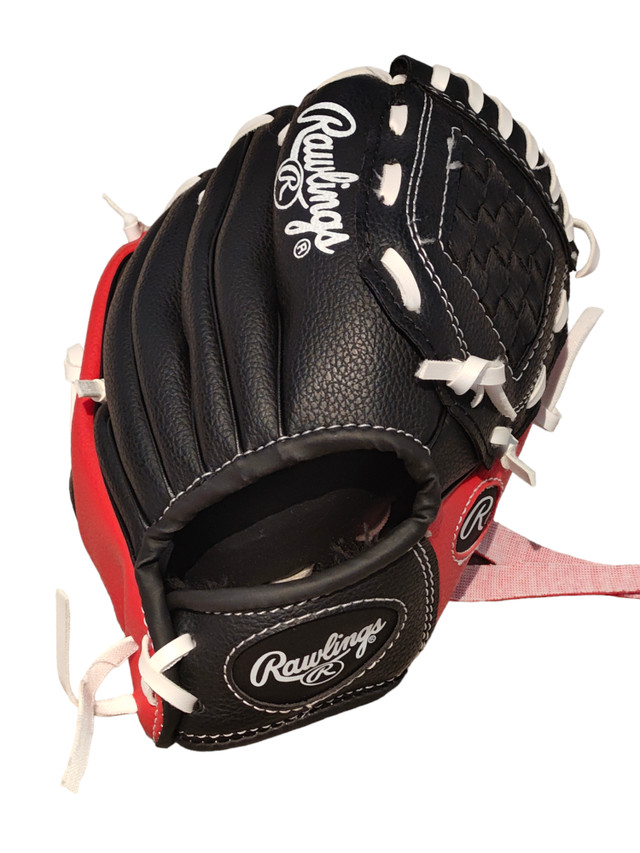 Rawlings PL91SB Players Serie's 9" Youth Baseball Glove in Baseball & Softball in Calgary - Image 3