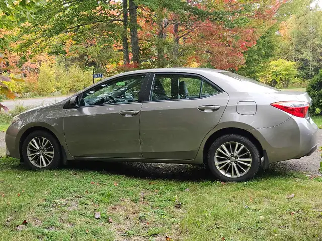2014 Toyota Corolla LE 593713751497779203