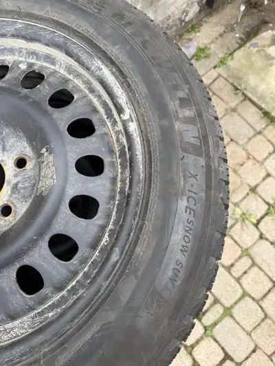 Michelin winter tires full set 235-60-18 don’t ask about the rims just tires.$650