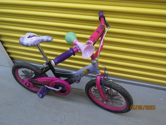 Girl's bike 16-inch for sale $50 in Kids in City of Toronto - Image 4