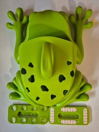 Boon Frog Pod Bath Toy Scoop, Green by Boon, View more