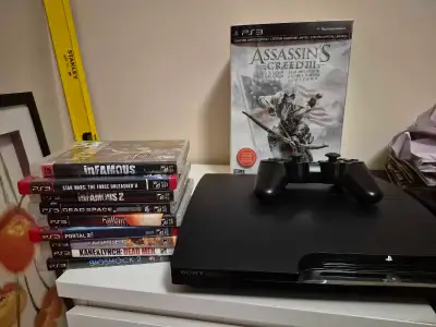 Got a modded CFW Ps3 in really good shape. Comes with a variety of games, authentic mint condition c...