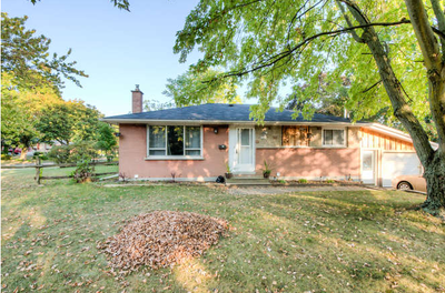 ✨ Beautiful 3-Bedroom House for Rent – Fanshawe College Area ✨ Prime Location • Walking distance to...