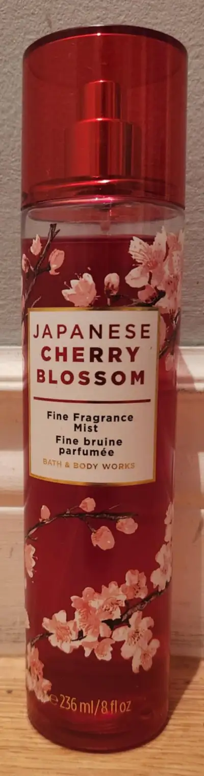 Fleur de cerisier du Japon Brume parfumée fine 236 ml, View more