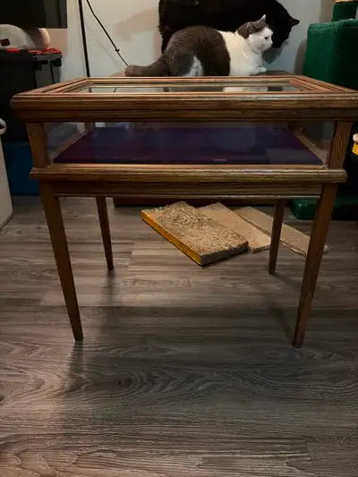 Oak Wood Display Case with Velvet, View more