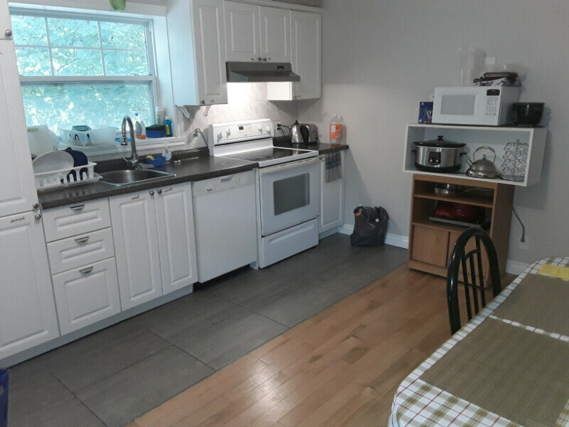 Chambre dans un app. tout inclus. — photo 1