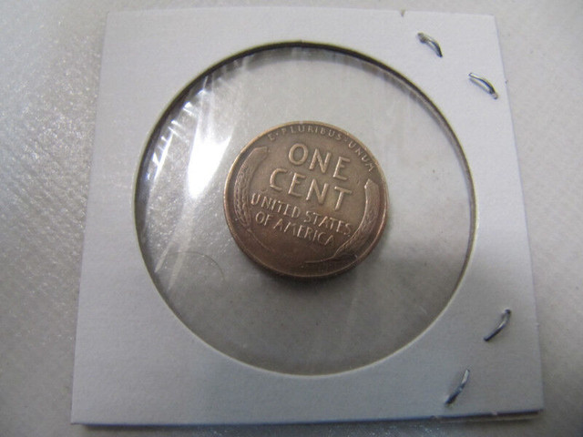 Classic USA War Time Copper Penny Good Clean Condition Circ 1944 in Arts & Collectibles in Mississauga / Peel Region - Image 2