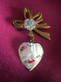 Vintage Brooch/Pin with Heart Shaped Locket