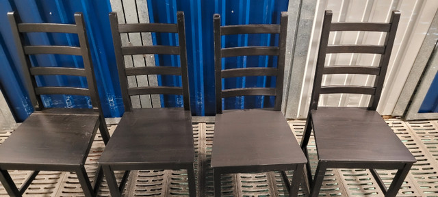 4chaises en bois IKEA dans Chaises, Fauteuils inclinables  à Longueuil/Rive Sud