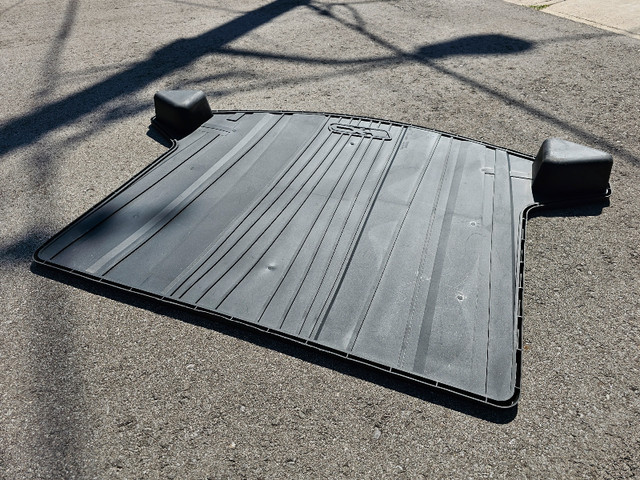 OEM 2013-2016 Mazda CX5 Rubber Trunk Mat in Other in City of Toronto - Image 4