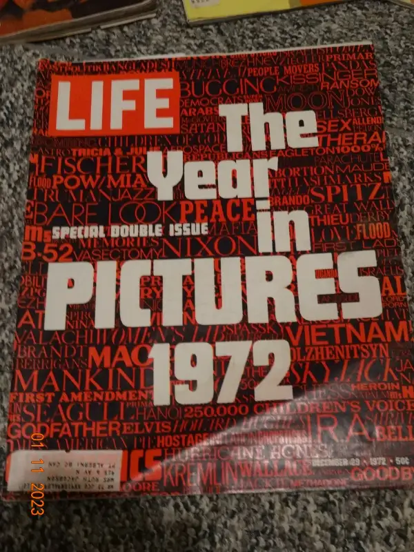 LIFE magazines,  groups  of dates, back to 50s, Nixon,t .t.baby in Magazines in Kelowna - Image 3