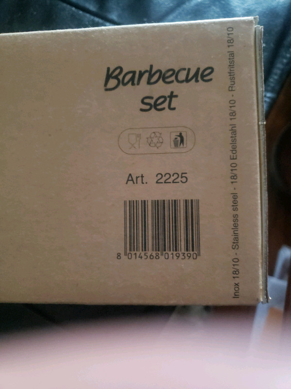 BRAND NEW(REDUCED) 3 piece Giannini stainless steel barbecue set in BBQs & Outdoor Cooking in Hamilton - Image 2
