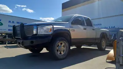 Mechanics special Cummins diesel truck runs and drive but need some work following needs to be repai...