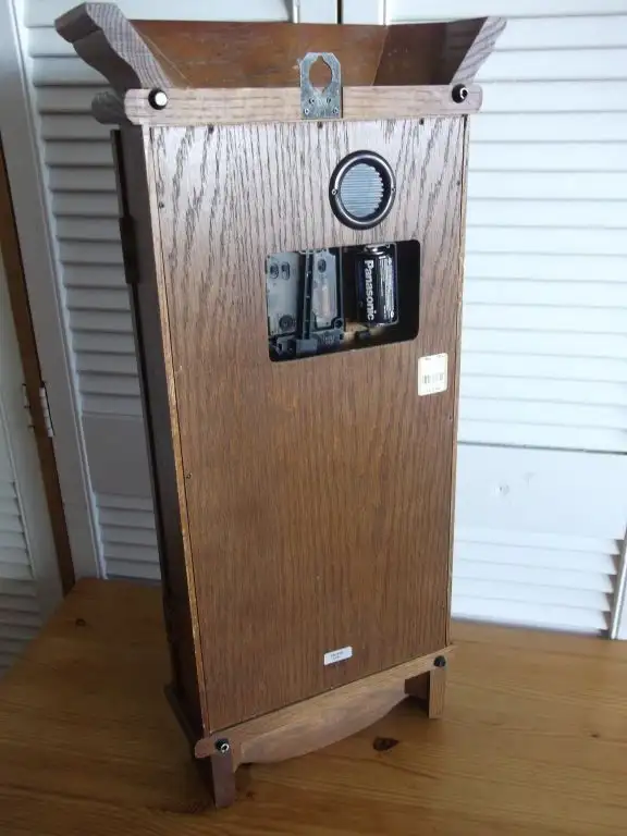 Seiko Long  Pendulum Chiming Quartz Wall Clock QXH101BL in Home Décor & Accents in City of Toronto - Image 10