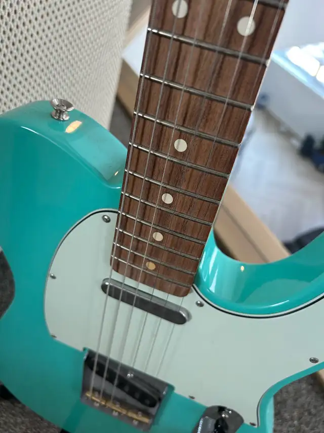 Fender Telecaster Vintera ‘60’s - Sea Foam Green (2022 model) in Guitars in Strathcona County - Image 4