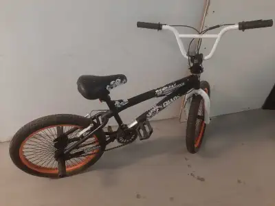 Supercycle Chaos BMX Bike, View more
