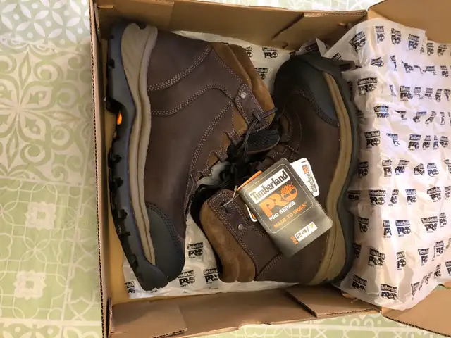 Timberland PRO Series WorkBoots in Men's Shoes in Mississauga / Peel Region - Image 4