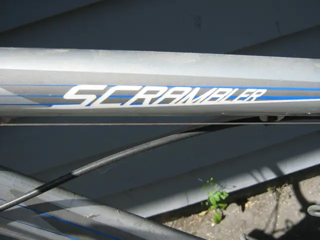 NORCO BIKE in Mountain in North Shore - Image 3