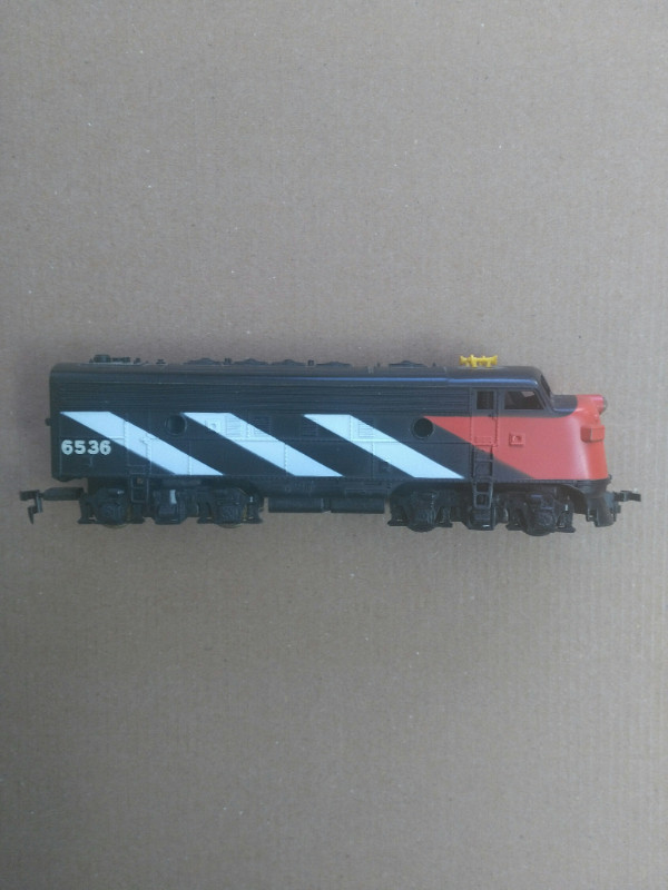 Ho scale CN Diesel locomotive 6536 model train in Hobbies & Crafts in Markham / York Region