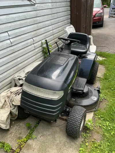 Poulan Riding Lawnmower , View more