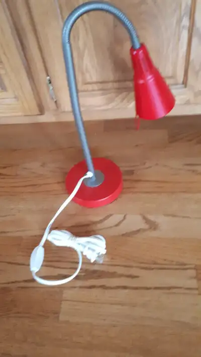 Perfect for office, craft room or kids rooms. Color: Red metial base & shade, silver adjustable goos...
