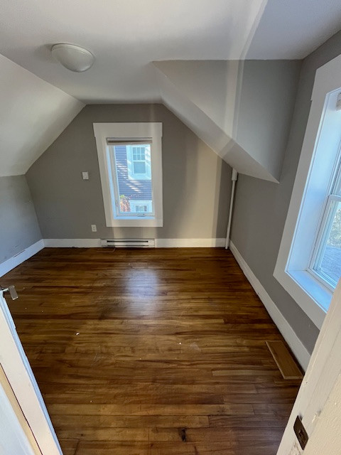Large 3 Bedroom Downtown Moncton in Long Term Rentals in Moncton - Image 4