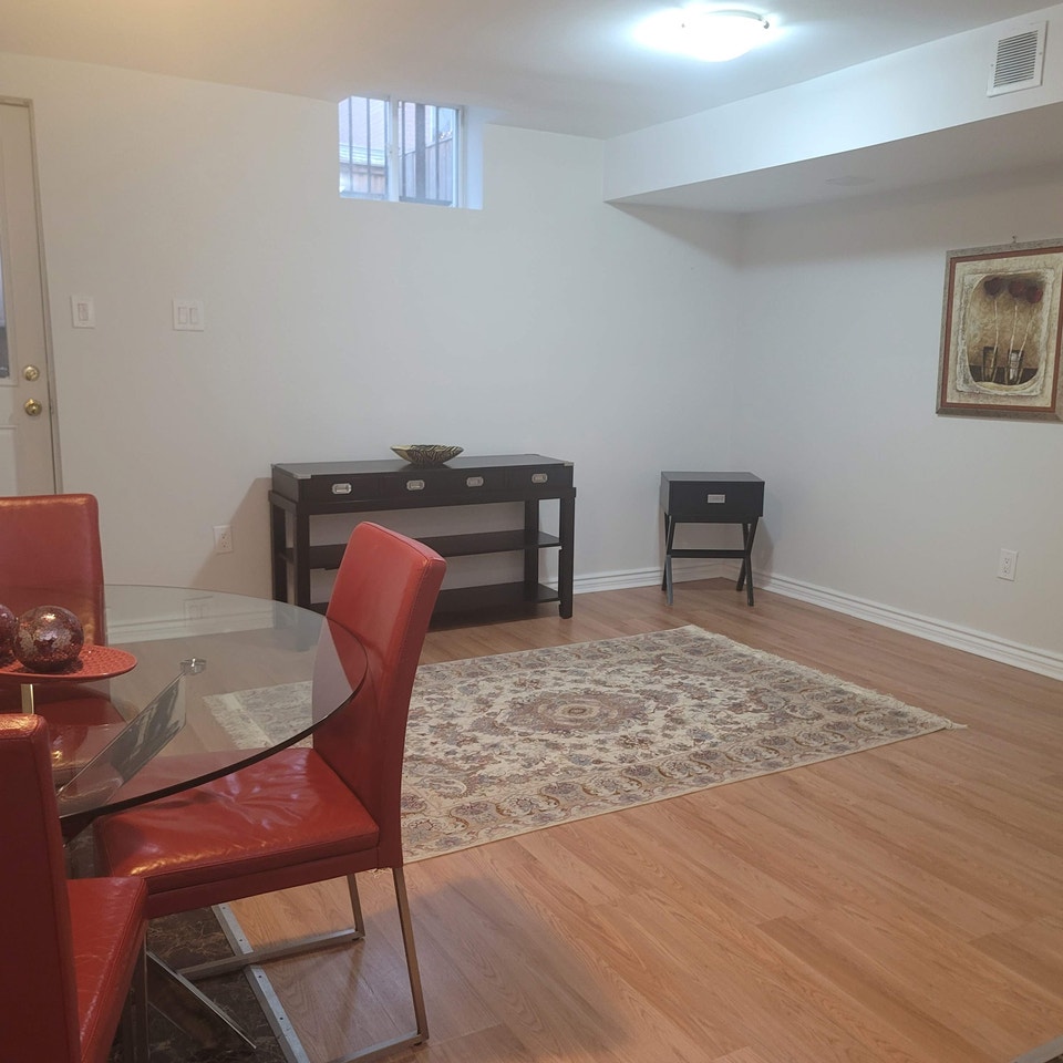 One Bedroom Basement Apartment- Vaughan 2