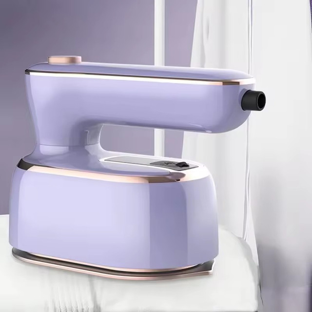 Mini Travel Iron & Handheld Steam in Irons & Garment Steamers in City of Toronto