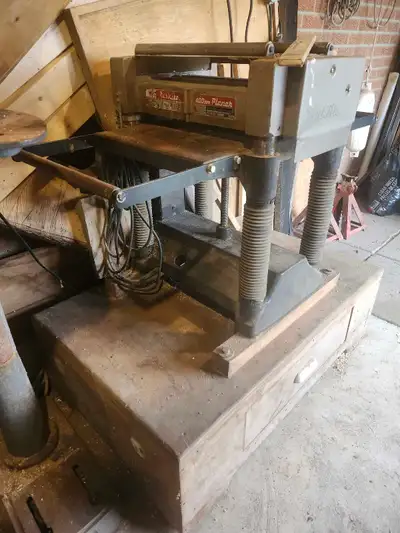 Makita thickness planer, View more