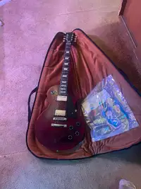 Gibson Les Paul studio 1990 with kit bag