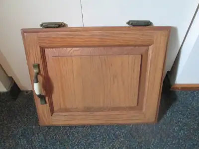 1 cupboard door with hardware (16 x 13), View more