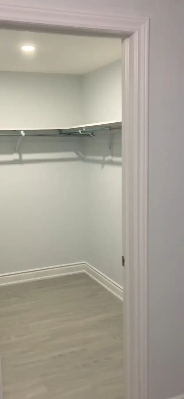 Spacious Legal Basement available for Rent in Long Term Rentals in Mississauga / Peel Region - Image 3