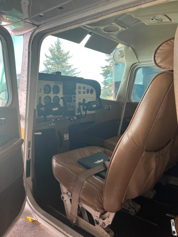 Cessna 172M share for sale in Other in Abbotsford - Image 2