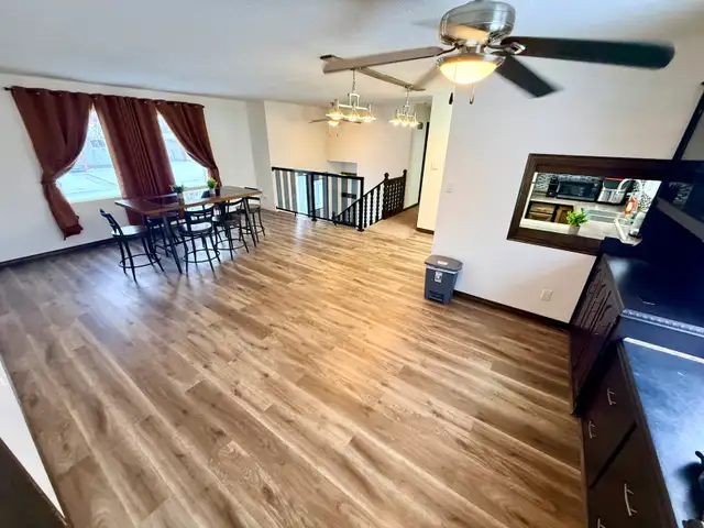 Room for Rent – Female Nurse Preferred (Ponoka) Fully Furnished