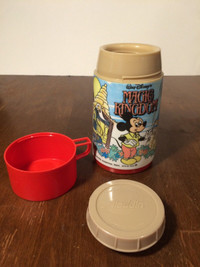 Vintage 1979 Disney Magic Kingdom Thermos