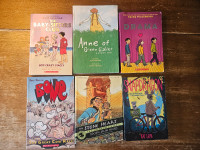 Big Lot of Child/Teen Books Graphic Novels