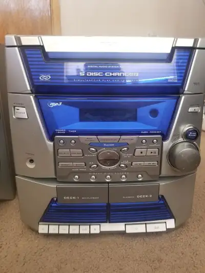 I deliver! RCA Digital audio system RS2605, View more