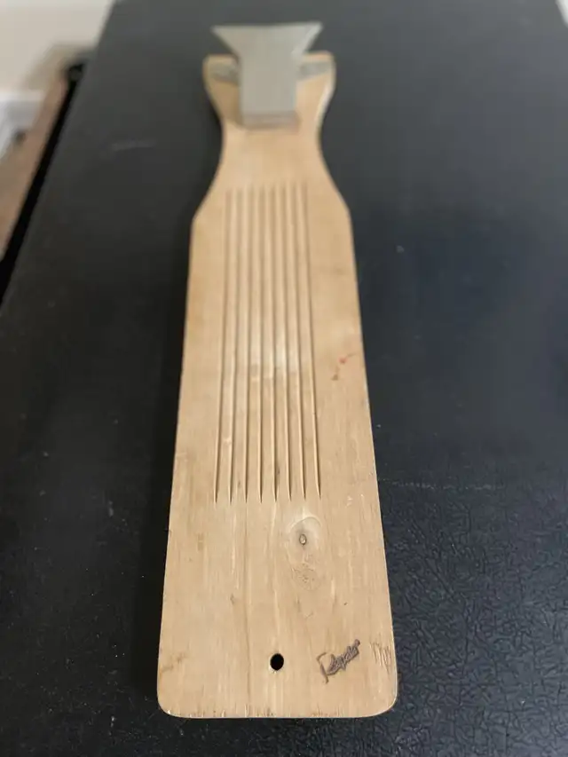 Rapala Fish Scaler in Kitchen & Dining Wares in London - Image 2