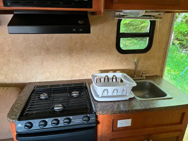 2011 StarCraft Hybrid RV trailer in Travel Trailers & Campers in Dartmouth - Image 10