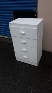 4 Drawer Dresser White (Needs Refinishing) -