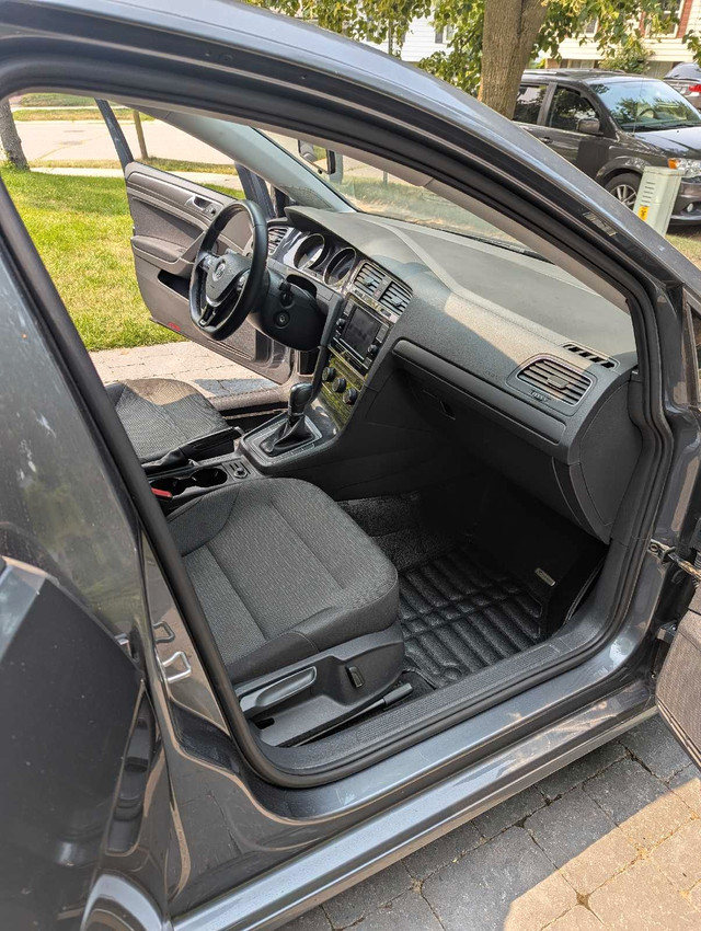 2018 VW golf TS in Cars & Trucks in Brantford - Image 2