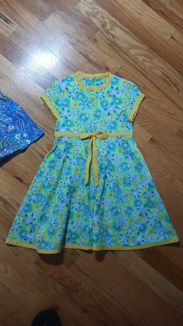 Cotton Dresses Handmade Girl Size 3-4 in Clothing - 2T in Calgary - Image 5