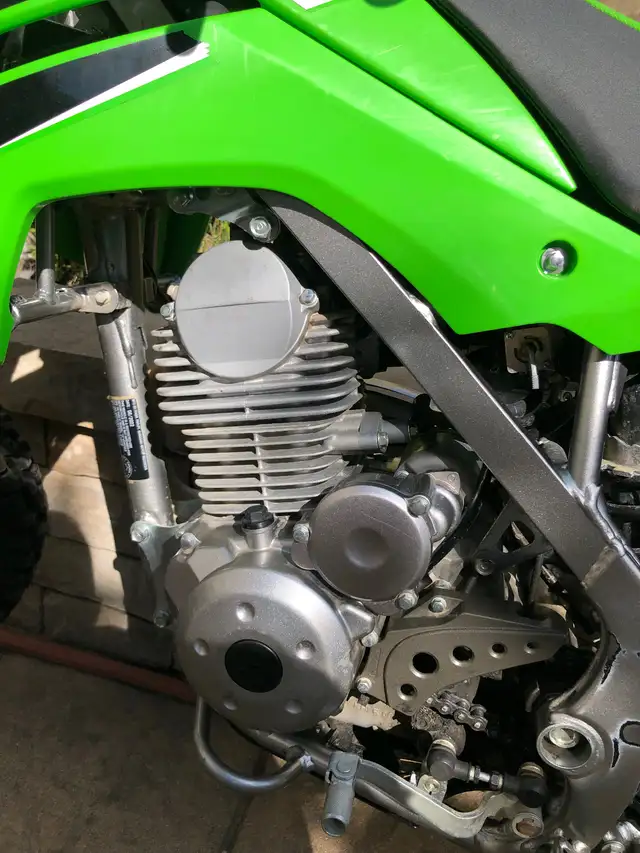 2023 Kawasaki KLX 140r in Dirt Bikes & Motocross in City of Toronto - Image 5