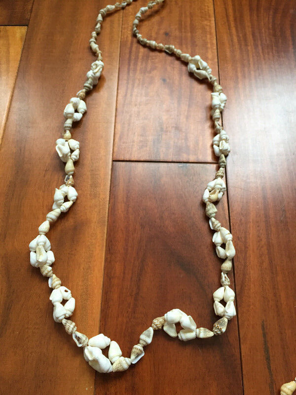 Maui Hawaiian Shell Necklaces Maui, Hawaii in Jewellery & Watches in City of Toronto