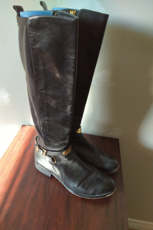 MICHAEL KORS BLACK LEATHER BOOTS in Women's - Shoes in Kingston - Image 2