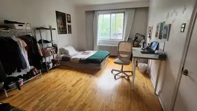 Chambre étudiante non-meublée