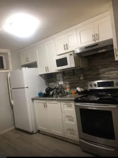 Hi,newly painted Besmant for rent in urgent basis.nice and quiet and safe neighborhood.all utilities...