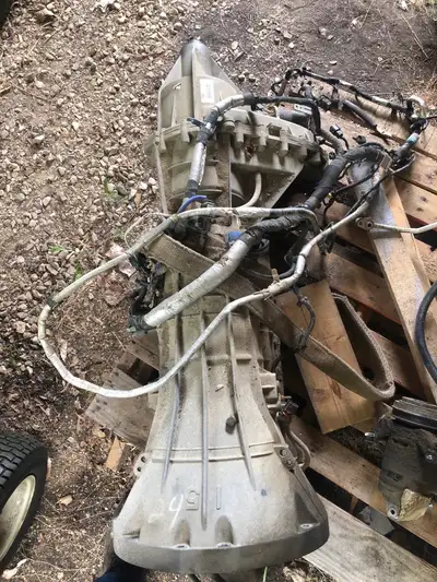 2013 F150 transmission and transfer case. Truck had 280000 when it was parted out. No issues. Comes...