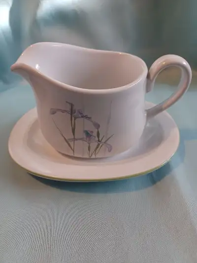 Corelle Shadow Iris gravy boat and underplate, View more