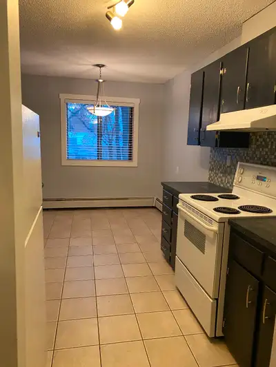 Updated 2 bedroom with balcony